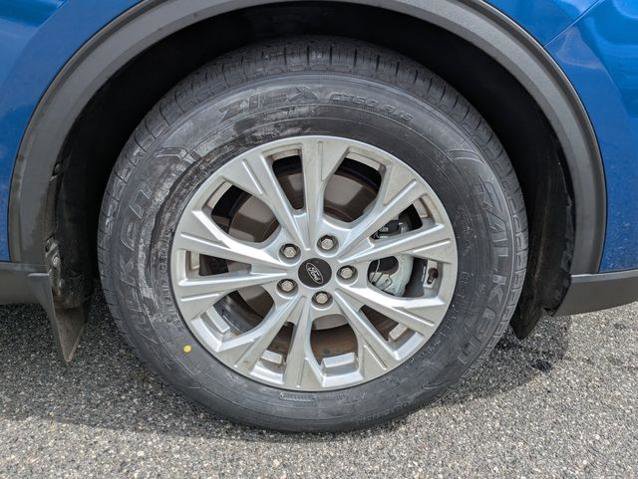 Certified 2023 Ford Escape Active w/ Tech Pack #2 FWD image 9