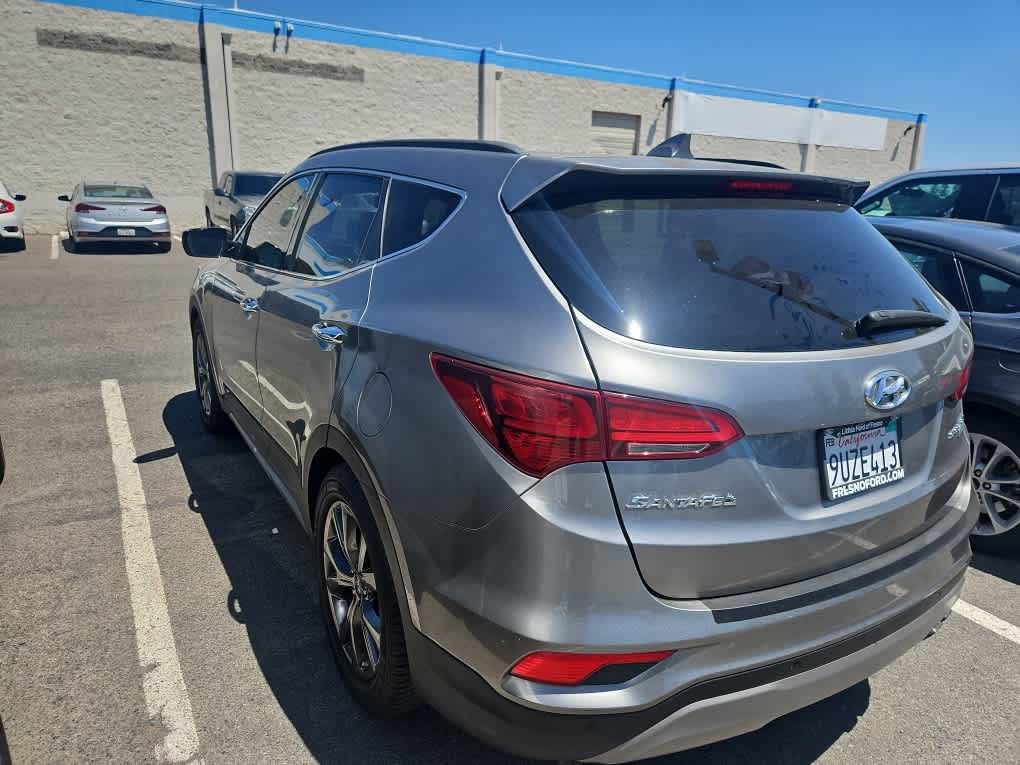 Used 2017 Hyundai Santa Fe Sport w/ 2.0T Ultimate Tech Package 05 FWD image 6