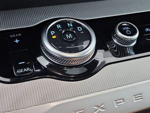 Certified 2025 Ford Expedition Max Active AWD/4WD image 30