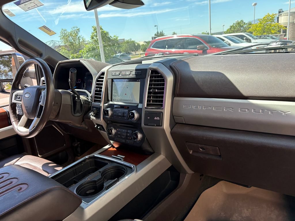 Certified 2017 Ford F250 King Ranch w/ Chrome Package AWD/4WD image 31