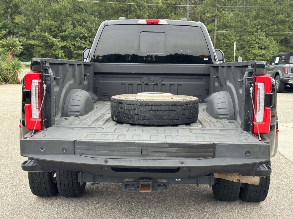 Certified 2023 Ford F450 Limited w/ FX4 Off-Road Package AWD/4WD image 17