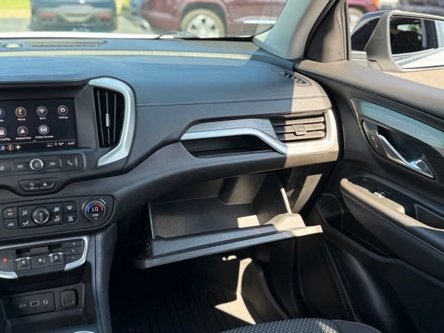Used 2024 GMC Terrain SLE w/ Driver Convenience Package AWD/4WD image 27
