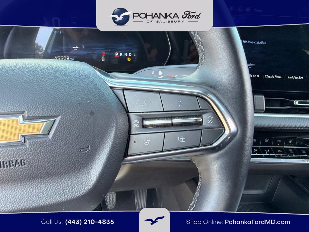 Used 2025 Chevrolet Equinox LT w/ Convenience Package II FWD image 16
