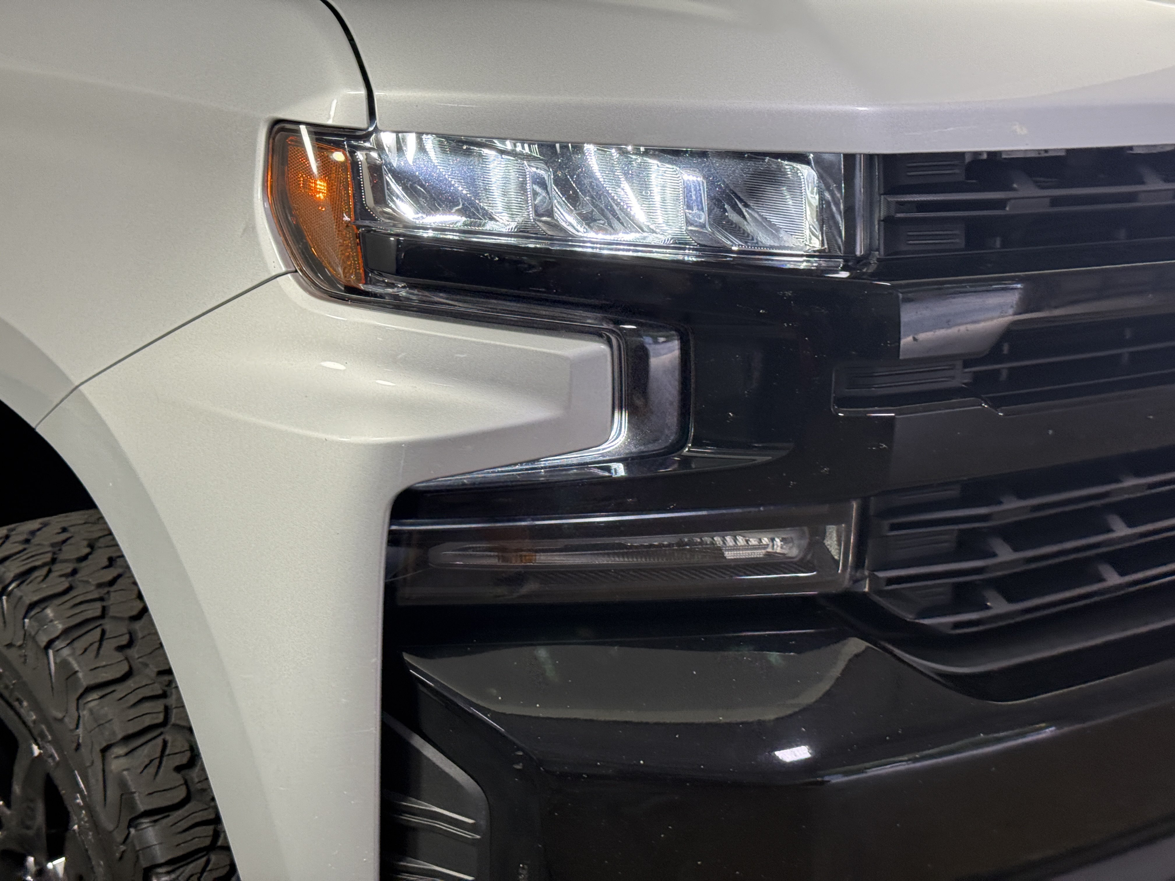 Used 2022 Chevrolet Silverado 1500 LT Trail Boss w/ Convenience Package II AWD/4WD image 7