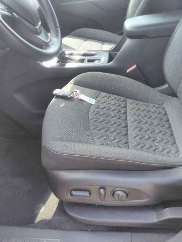 Used 2024 Chevrolet Equinox LT FWD image 8