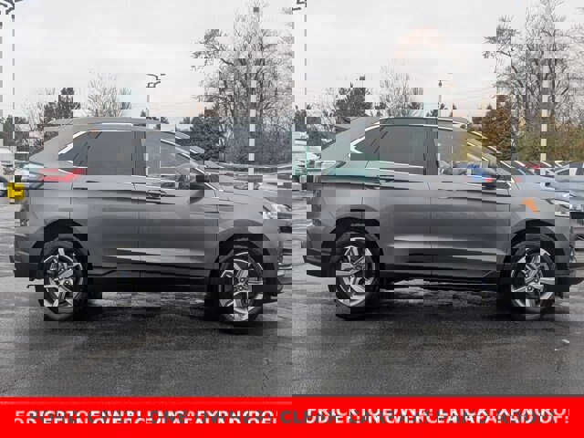 Certified 2022 Ford Edge SEL w/ Convenience Package image 4