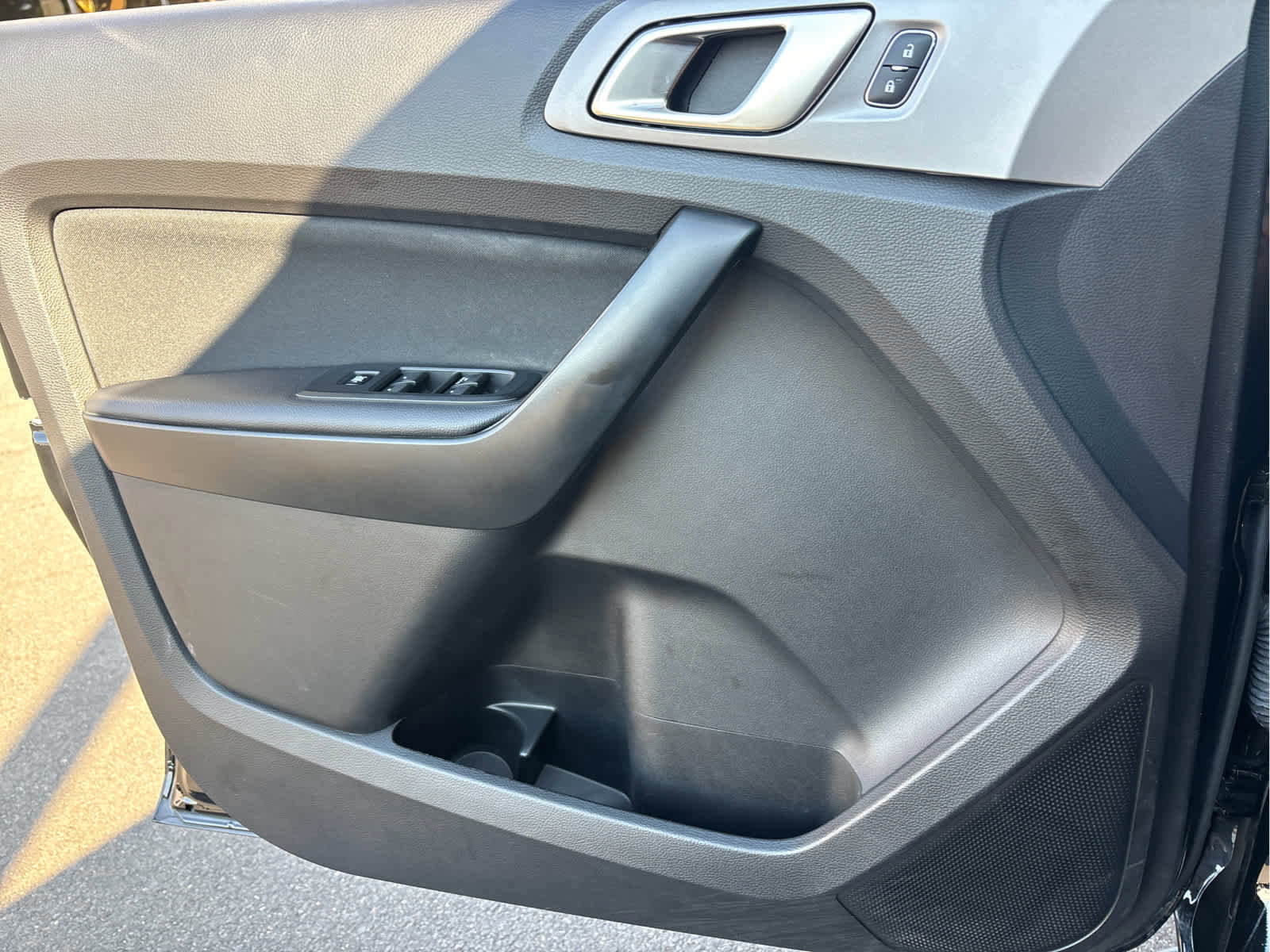 Certified 2023 Ford Ranger XLT w/ Equipment Group 302A High image 28