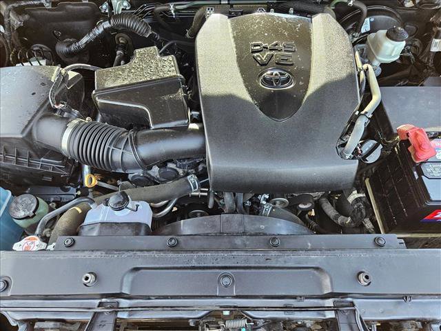 Used 2021 Toyota Tacoma SR5 AWD/4WD image 22