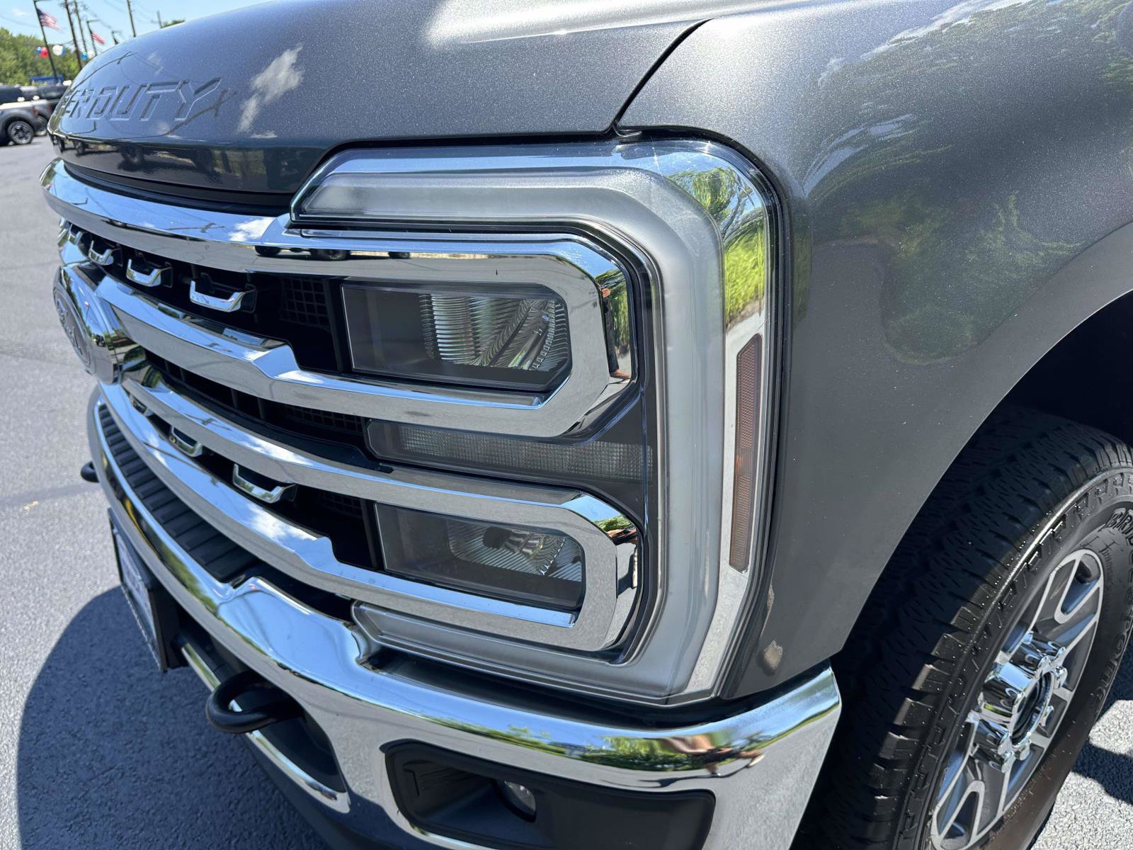 Certified 2026 Ford F250 Lariat AWD/4WD image 9