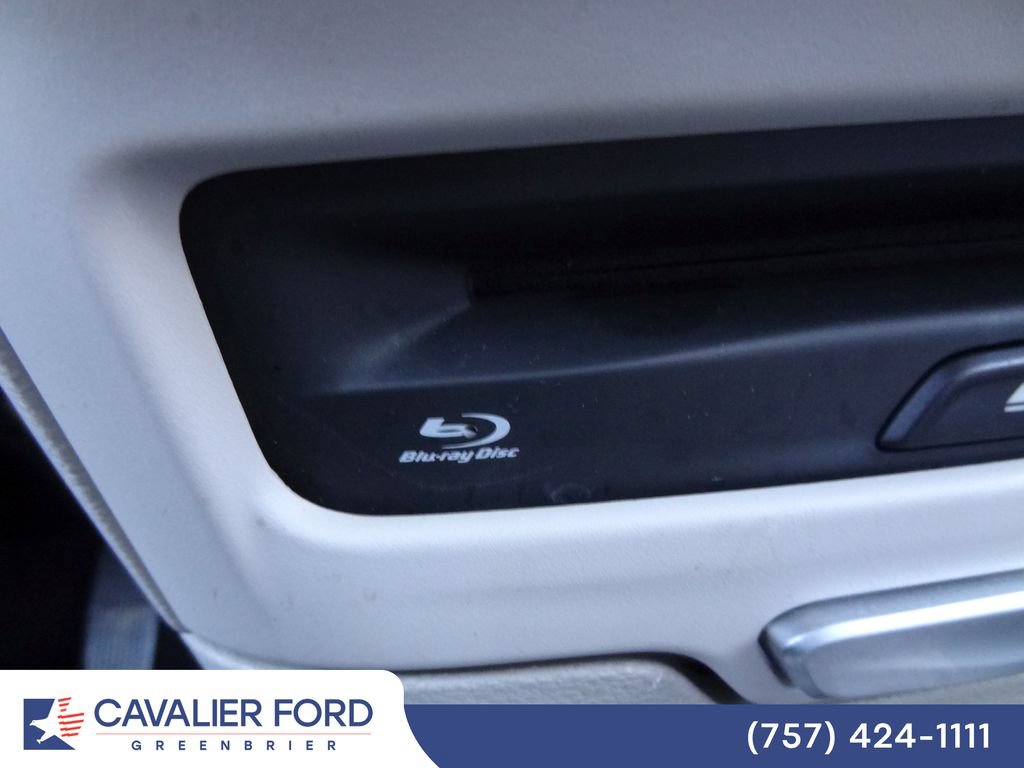 Used 2017 Chrysler Pacifica Touring-L Plus FWD image 36