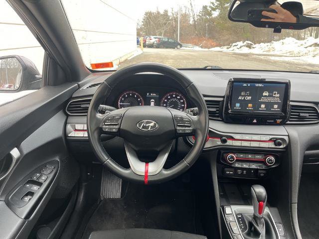 Used 2019 Hyundai Veloster 2.0 Premium image 12