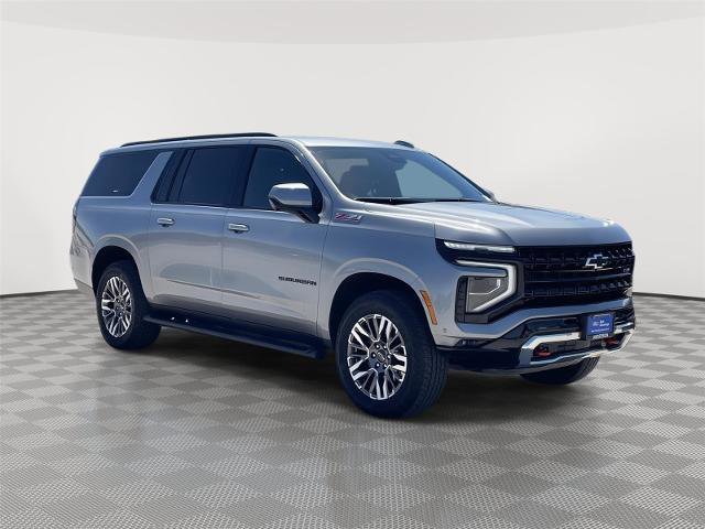 Used 2025 Chevrolet Suburban Z71 AWD/4WD image 5
