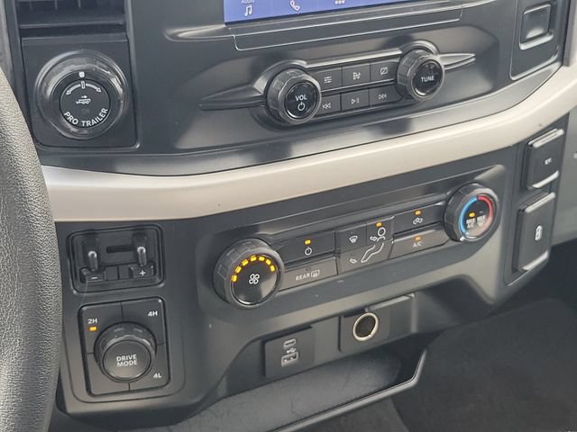Certified 2021 Ford F150 XLT w/ Trailer Tow Package AWD/4WD image 23