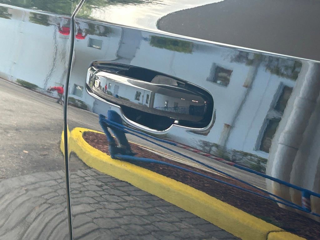 Used 2023 Chevrolet Tahoe LT image 19