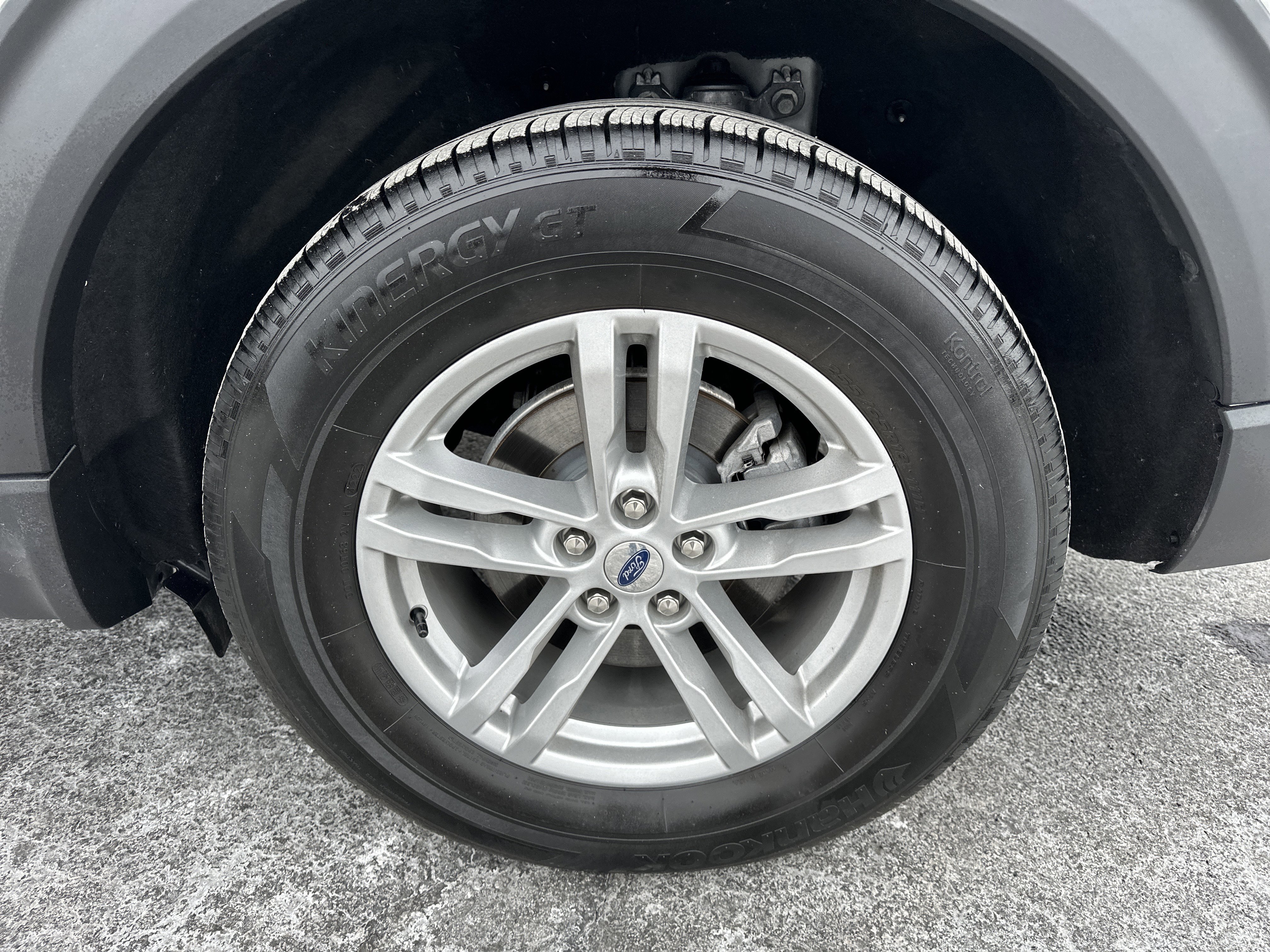 Certified 2023 Ford Explorer XLT w/ Equipment Group 202A image 11