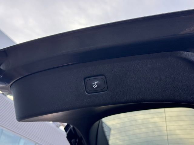 Certified 2024 Ford Edge Titanium w/ Equipment Group 301A image 38