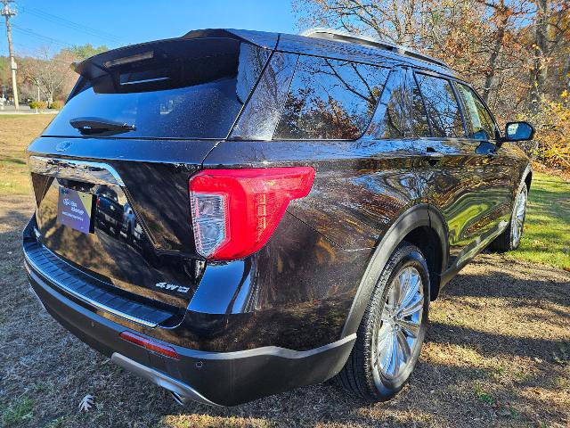 Certified 2021 Ford Explorer Limited w/ Equipment Group 301A image 5
