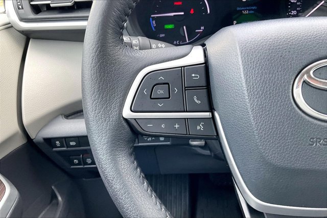 Used 2021 Toyota Sienna XLE FWD image 17