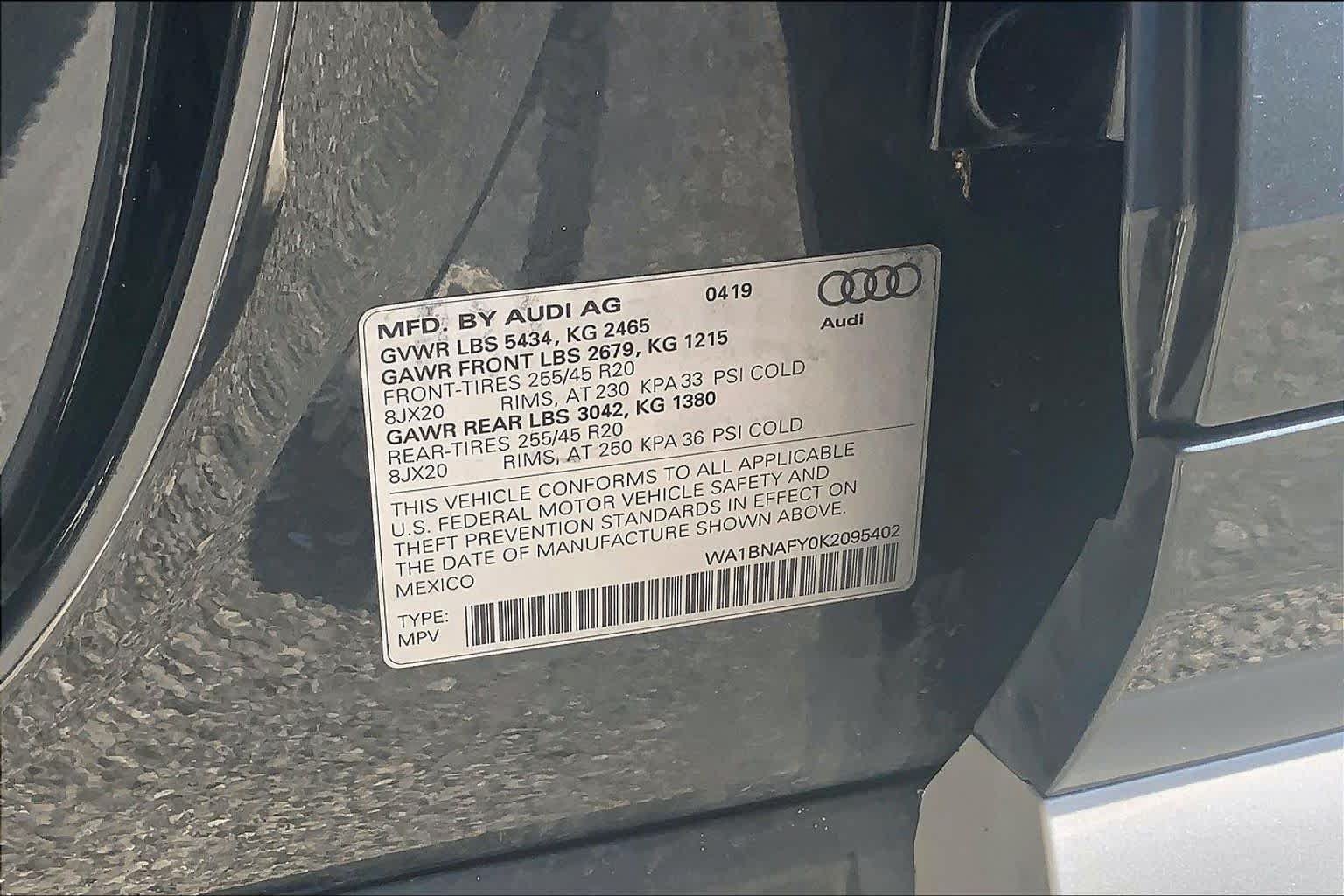 Used 2019 Audi Q5 2.0T Premium Plus w/ Premium Plus Package AWD/4WD image 32