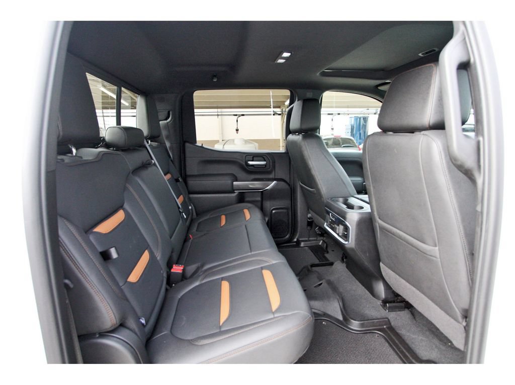 Used 2021 GMC Sierra 1500 AT4 w/ AT4 Premium Package AWD/4WD image 10