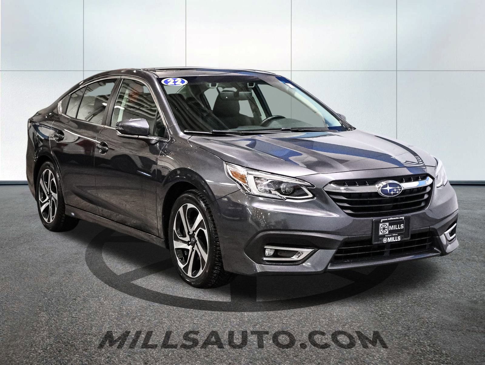 Used 2022 Subaru Legacy Limited image 2