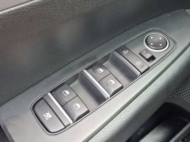 Used 2022 Kia Forte LXS FWD image 25