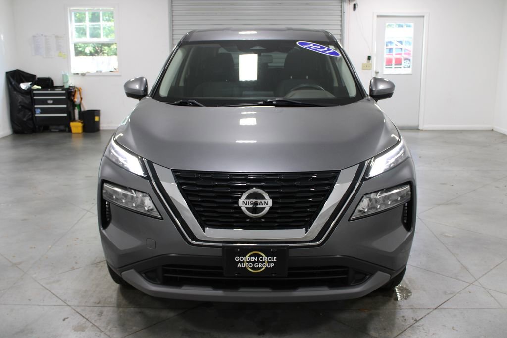 Used 2021 Nissan Rogue SV FWD image 4