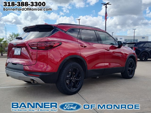 Used 2024 Chevrolet Blazer LT w/ Convenience Package FWD image 8