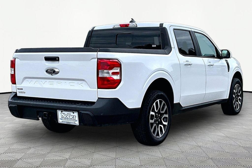 Certified 2022 Ford Maverick Lariat w/ Lariat Luxury Package FWD image 2