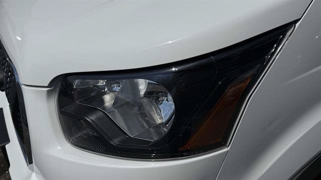 Certified 2025 Ford Transit 350 XLT RWD image 5