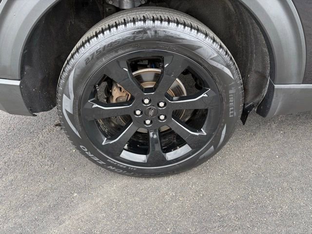 Certified 2023 Ford Explorer ST-Line w/ Class IV Trailer Tow Package image 10