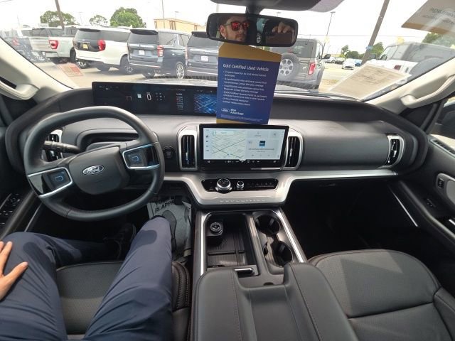 Certified 2025 Ford Expedition Max Active AWD/4WD image 15