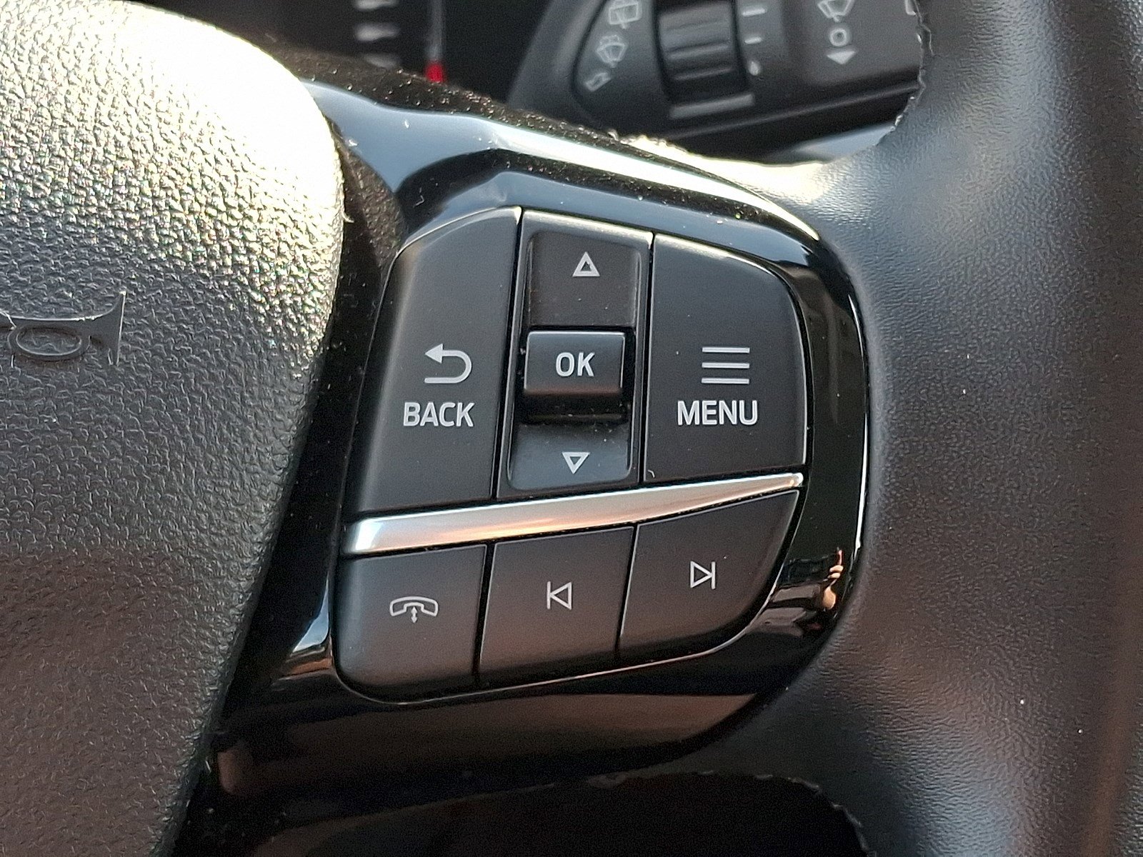 Certified 2024 Ford Escape Active AWD/4WD image 20