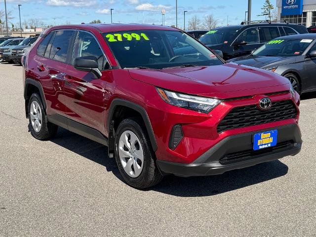 Used 2023 Toyota RAV4 LE AWD/4WD image 1