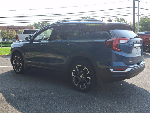 Used 2024 GMC Terrain SLT w/ Infotainment Package II AWD/4WD image 7