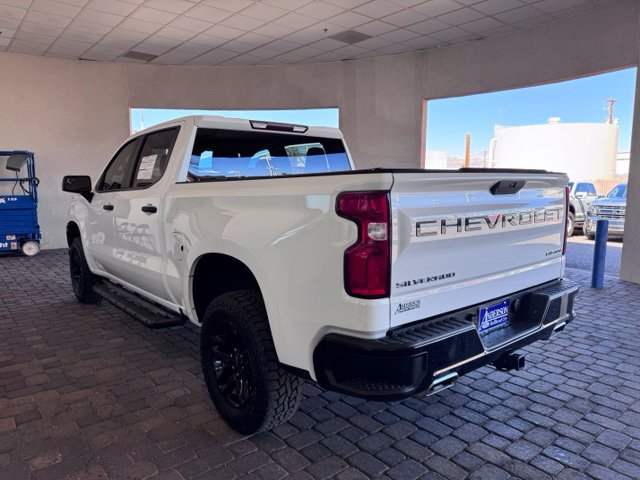 Used 2021 Chevrolet Silverado 1500 Custom Trail Boss AWD/4WD image 3