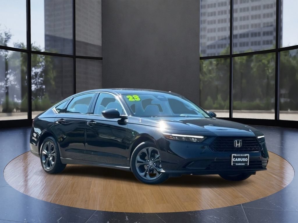 Used 2023 Honda Accord EX image 2