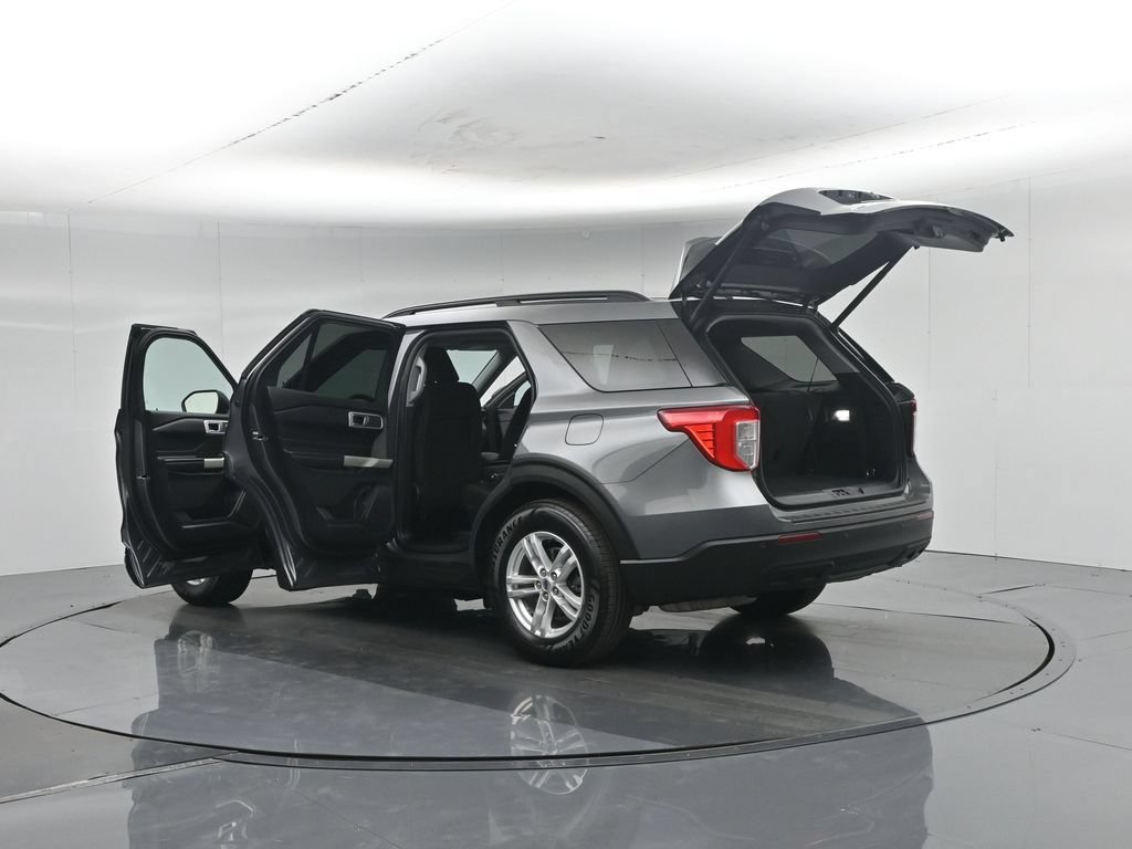 Certified 2021 Ford Explorer XLT RWD image 40