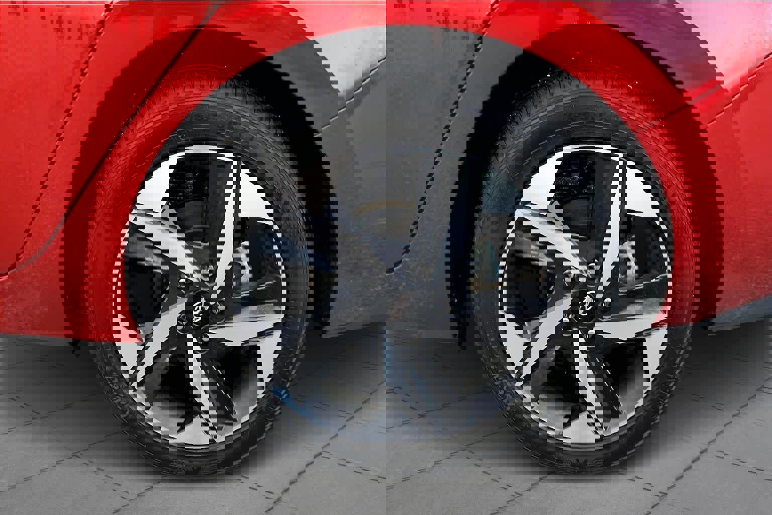 Used 2023 Hyundai Elantra SEL w/ Convenience Package image 9