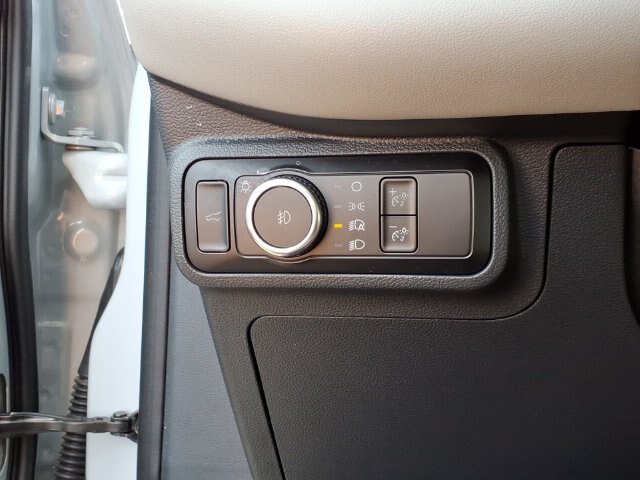 Certified 2026 Ford Explorer Active w/ Active Comfort Package AWD/4WD image 21