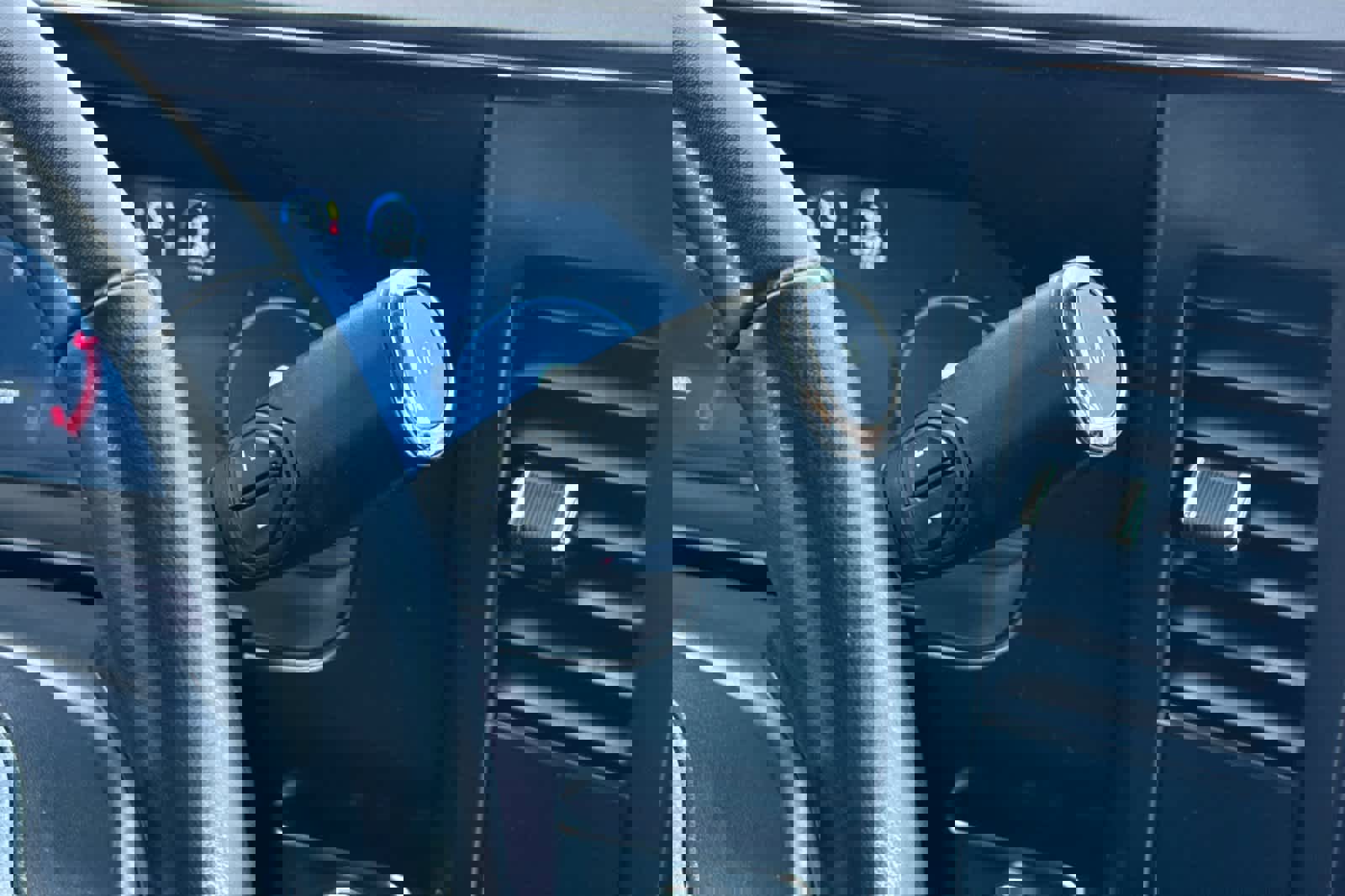 Certified 2024 Ford F250 Lariat w/ Sport Appearance Package image 21