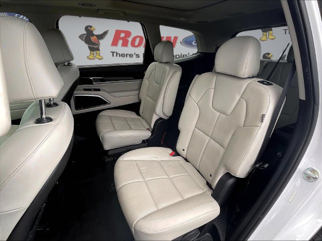 Used 2023 Kia Telluride SX FWD image 22