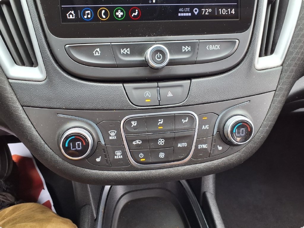 Used 2023 Chevrolet Malibu LT FWD image 14
