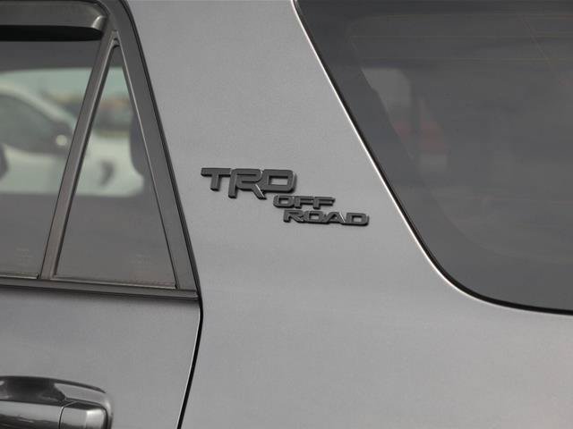 Used 2023 Toyota 4Runner TRD Off-Road Premium w/ Off Road Premium Plus Package AWD/4WD image 16
