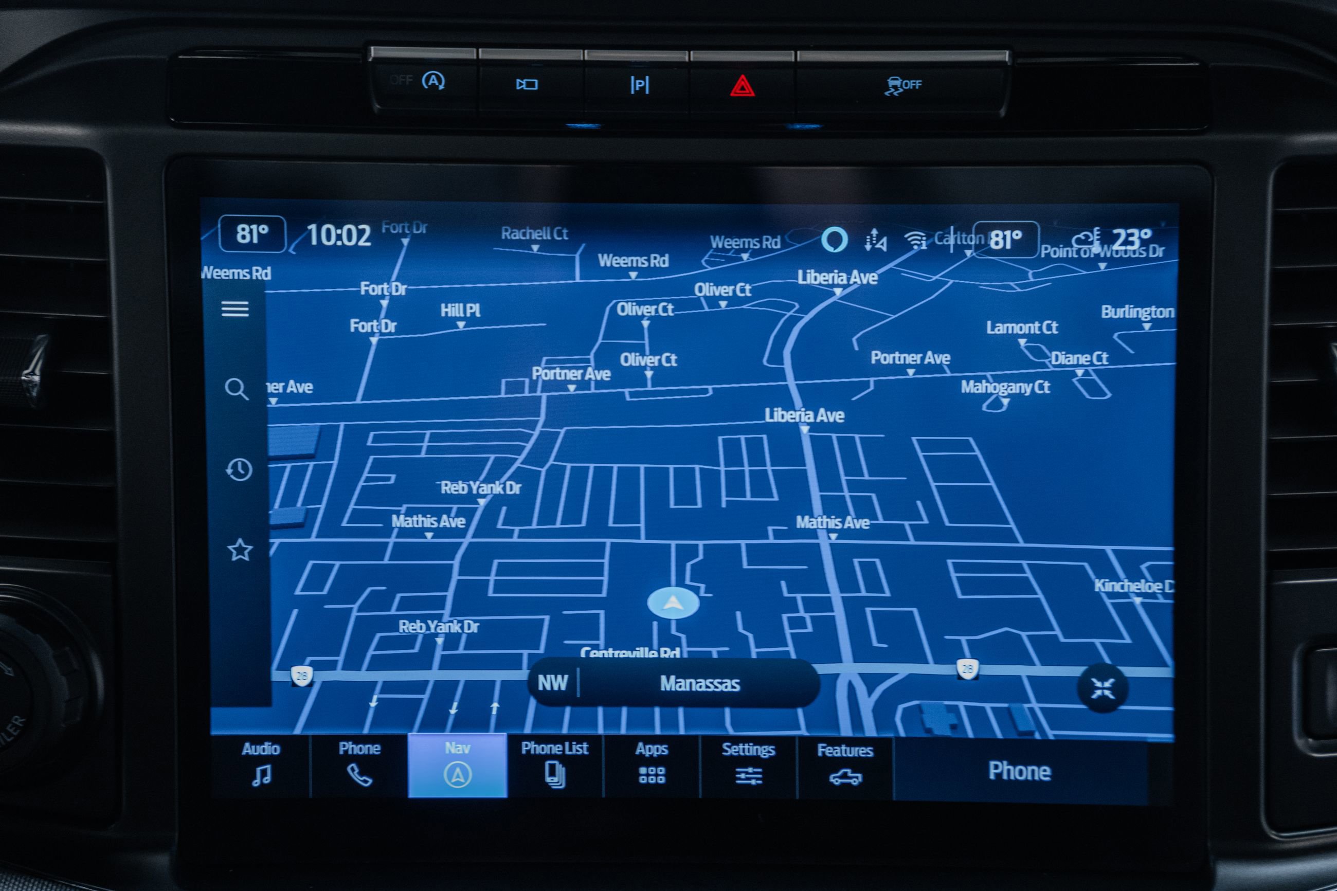 Certified 2024 Ford F150 Lariat w/ Equipment Group 502A High image 29