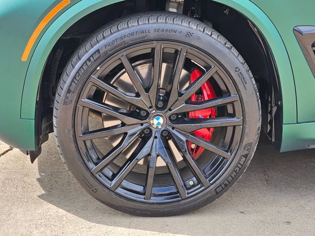 Used 2024 BMW X5 M60i image 25