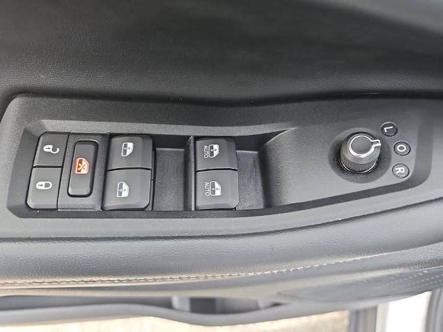 Used 2024 Jeep Grand Cherokee L Limited w/ Luxury Tech Group II AWD/4WD image 28