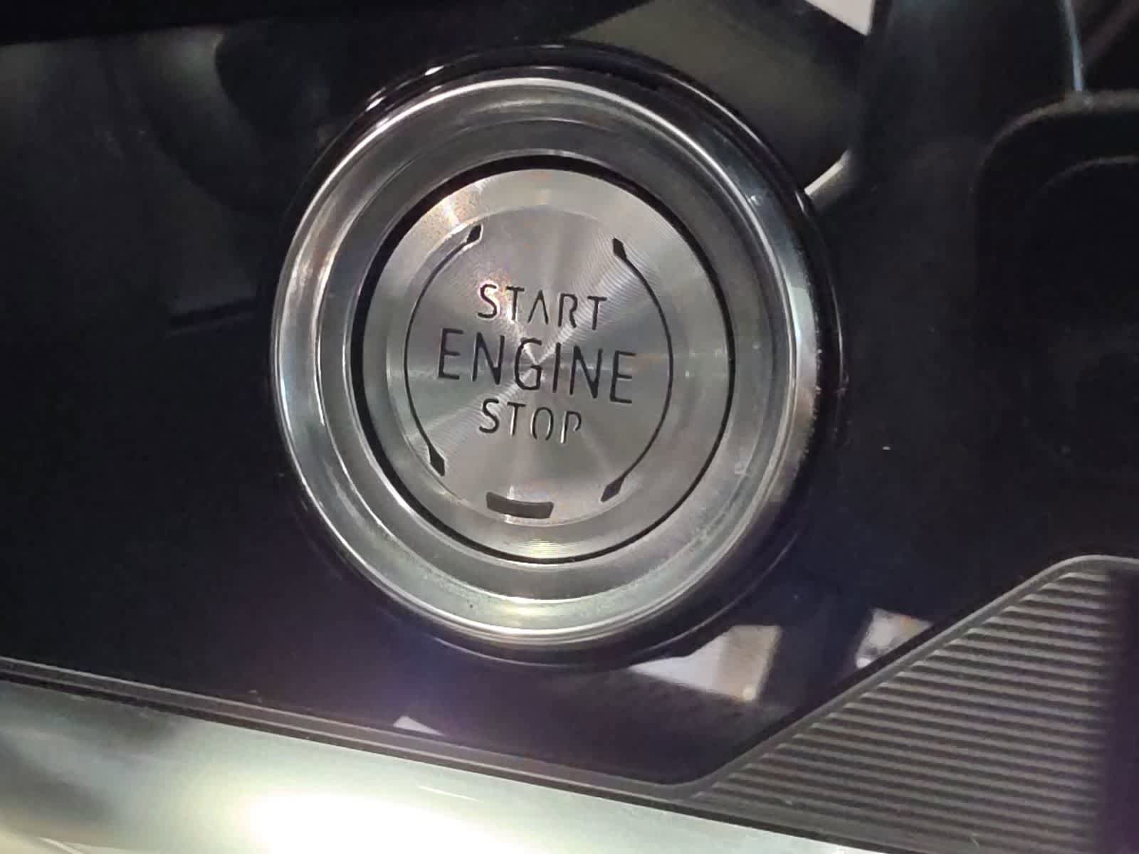 Used 2020 Chevrolet Corvette Stingray Preferred Cpe w/ 2LT Preferred Equipment Group RWD image 34