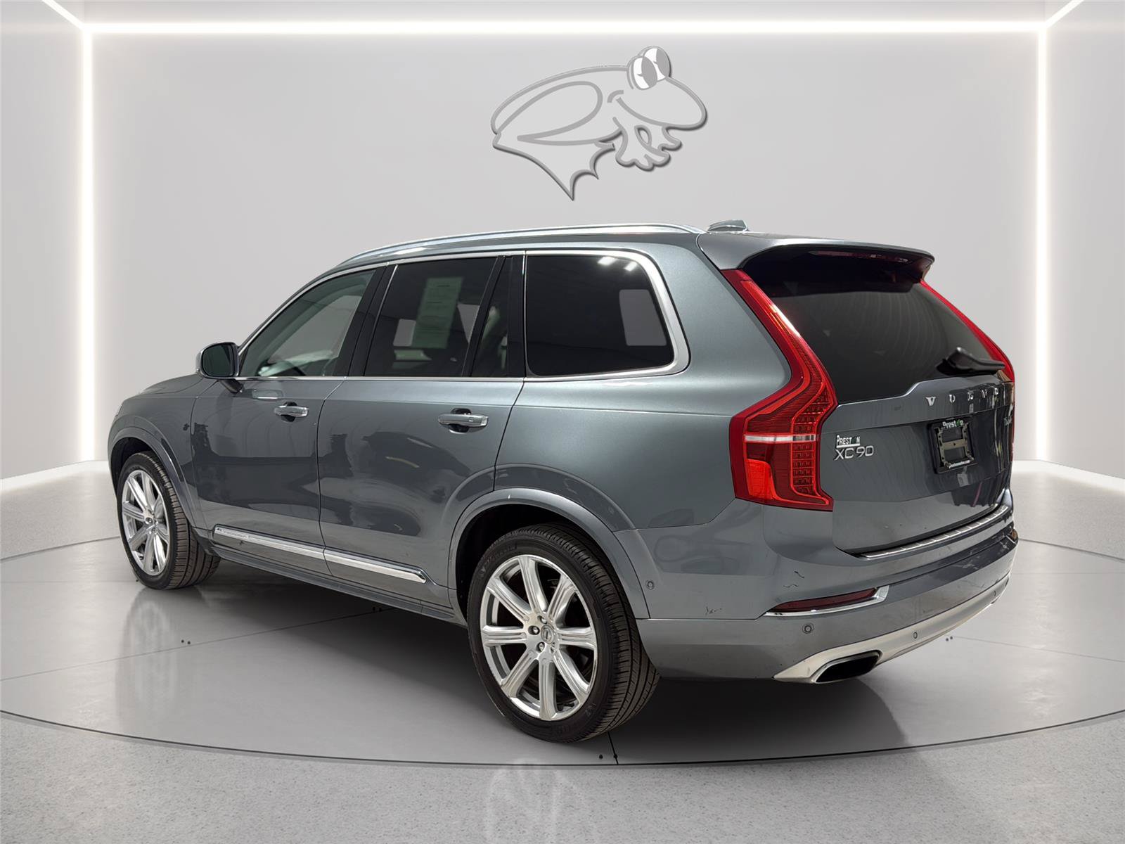 Used 2019 Volvo XC90 T6 Inscription w/ Luxury Package AWD/4WD image 3