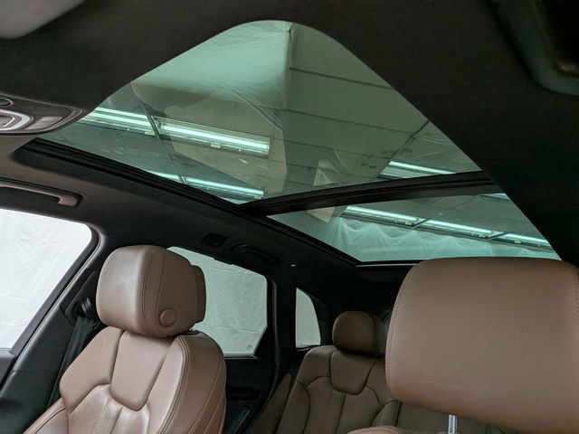 Used 2019 Audi Q5 2.0T Premium Plus w/ Premium Plus Package AWD/4WD image 16